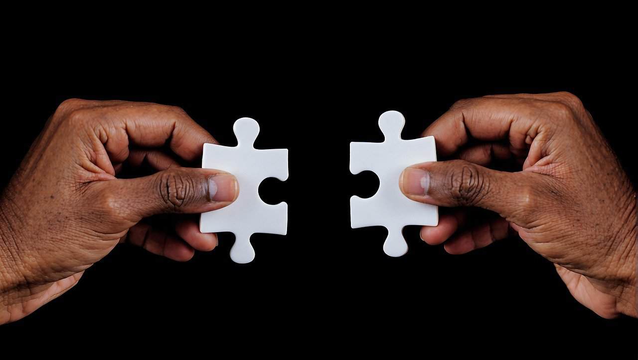 ai generated, puzzle pieces, dementia, alzheimer, age, puzzle, parts, old, elderly care, illness, health, thinking, seniors, calcification, fear, forgetfulness, mental disorder, thinking disorder